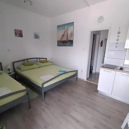 Paula &jo 1 * Kastela